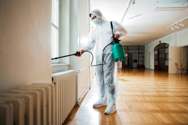 Best Residential Pest Control  in Allouez, WI